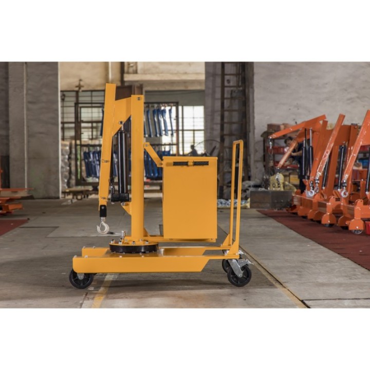 Grue d'atelier à contrepoids rotative manuelle, charges 550 Kg.