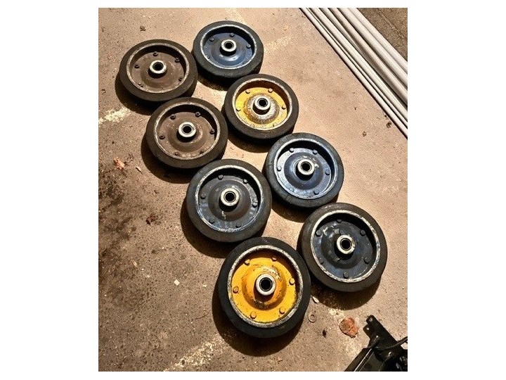 Roulette à trou central, roue caoutchouc silicone - 20 à + 250°C (série BS/22)