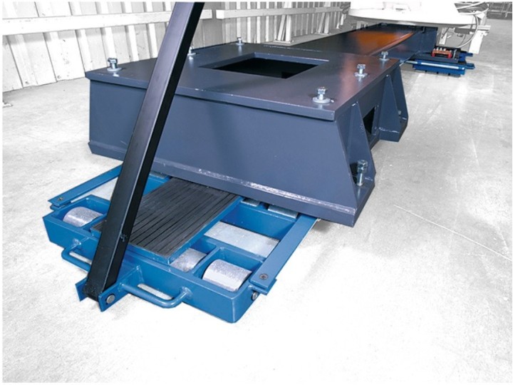 Timon rouleur CU 12 tonnes 