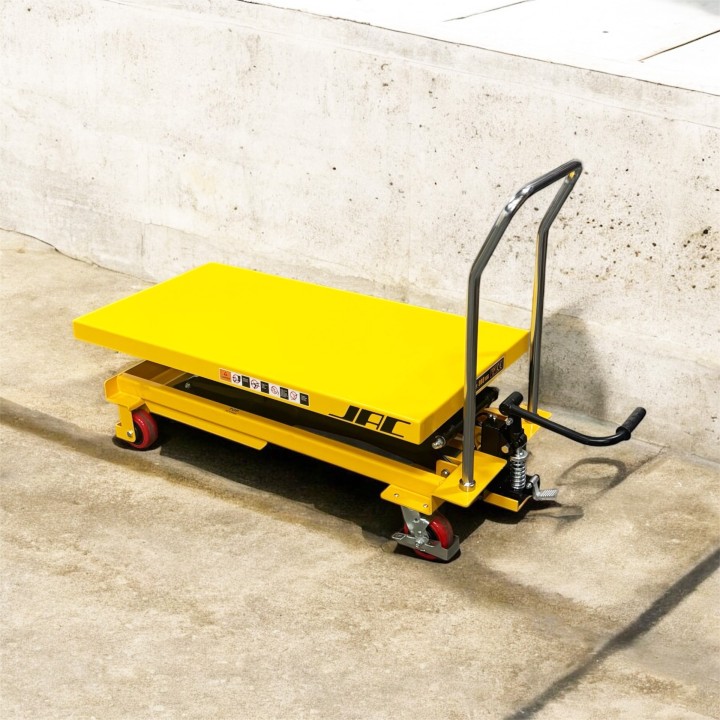 Table élévatrice manuelle double ciseaux, charge 800 Kg, levée 1500mm