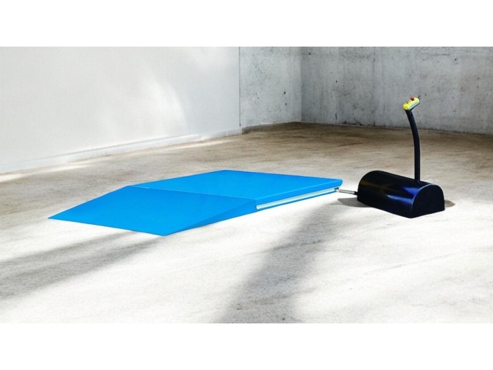 Table élévatrice électrique extra-plate + rampe, charge 1000 Kg (plateau 1450 x 1140 mm)