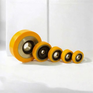 Galets de guidage, bandage polyuréthane, corps acier, 1 roulement à billes, charges 100 à 450 Kg, série GZ