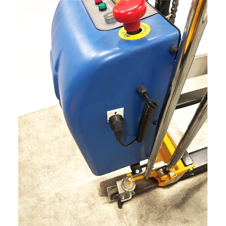 Gerbeur semi électrique, charges 400 kg levée 1500 mm, fourches réglables