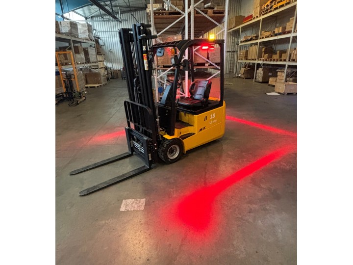 Chariots élévateur électrique occasion batterie lithium levée 4800mm charge 1800 Kg