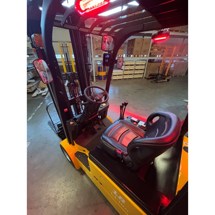 Chariots élévateur électrique occasion batterie lithium levée 4800mm charge 1800 Kg