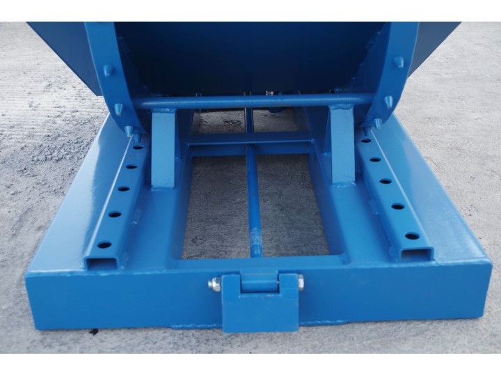 Benne auto basculante 600 Litres, charge 2000 kg.