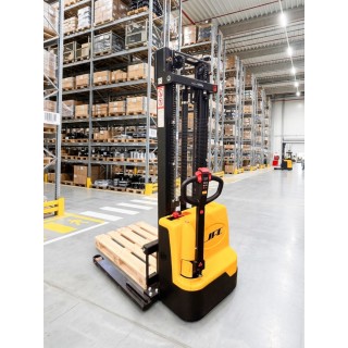 Gerbeur tout électrique à bras encadrant, charge 1500 Kg, levée 3500 mm