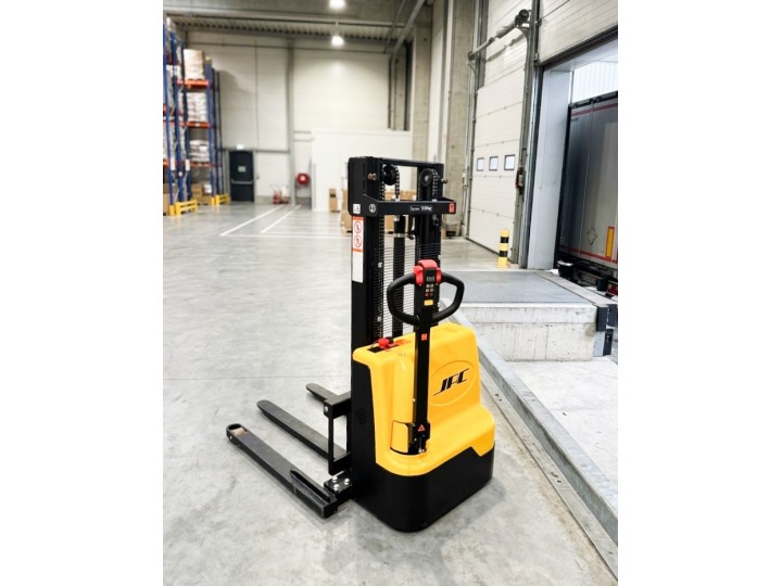 Gerbeur tout électrique à bras encadrant, charge 1500 Kg, levée 2500 mm