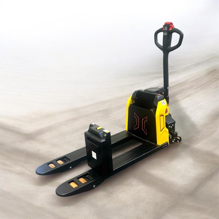 Transpalette tout électrique compact, avec roulettes stabilisatrices, charge 1500 Kg